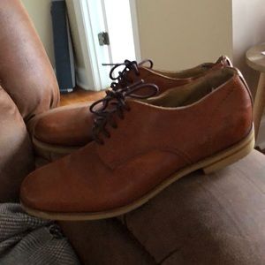 Buttery-soft Cognac Frye Oxfords size 8
